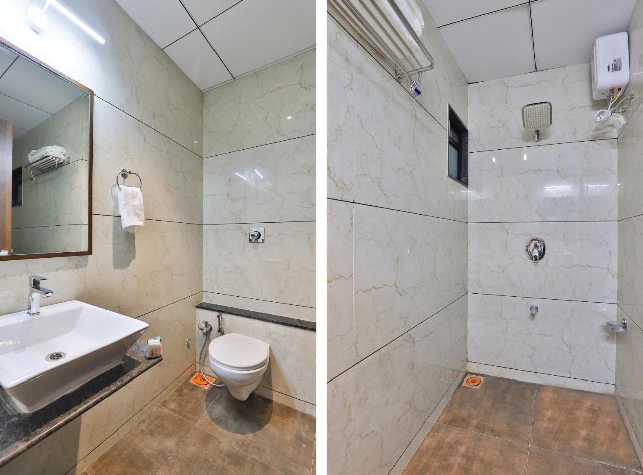 Oyo 16604 Hotel Sparsh Inn 아흐메다바드 외부 사진