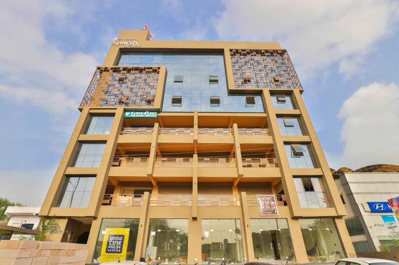 Oyo 16604 Hotel Sparsh Inn 아흐메다바드 외부 사진
